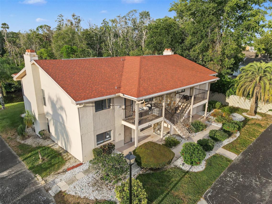 9930 Eagles Point Cir. #1, Port Richey, FL 34668