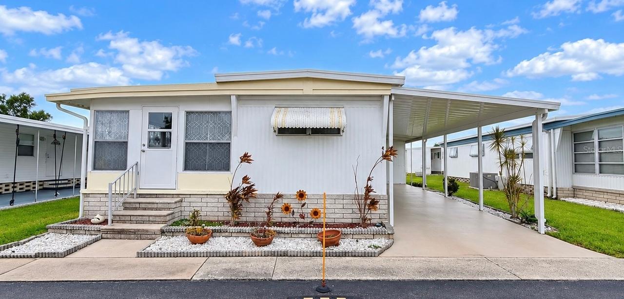 41 Pindo Palm St., Largo, FL 33770
