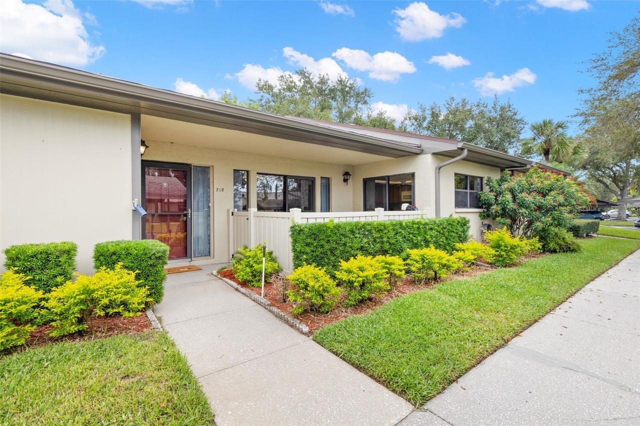 210 Gretchen Ct., Oldsmar, FL 34677