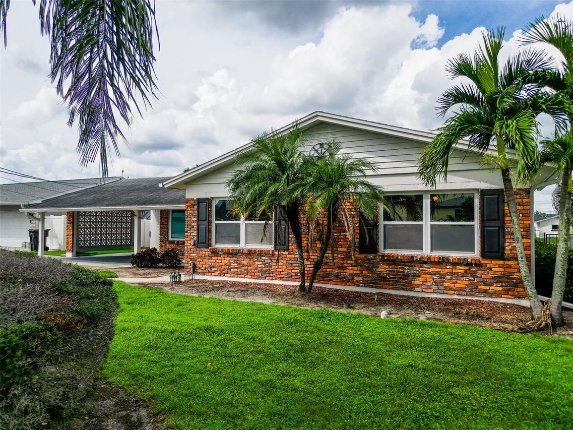 8723 Hickorywood Ln., Tampa, FL 33615