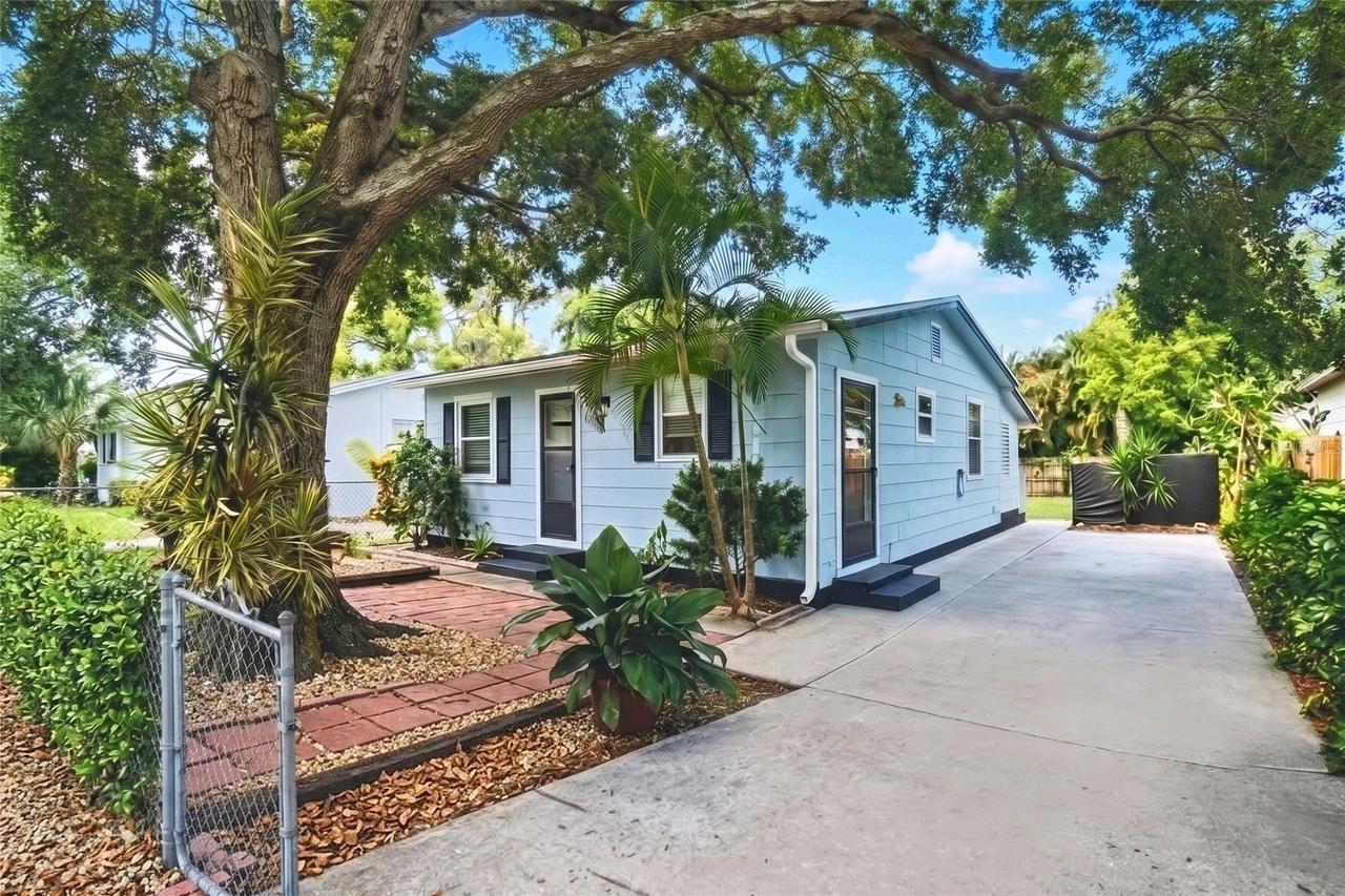 4480 Newark St., St Petersburg, FL 33714