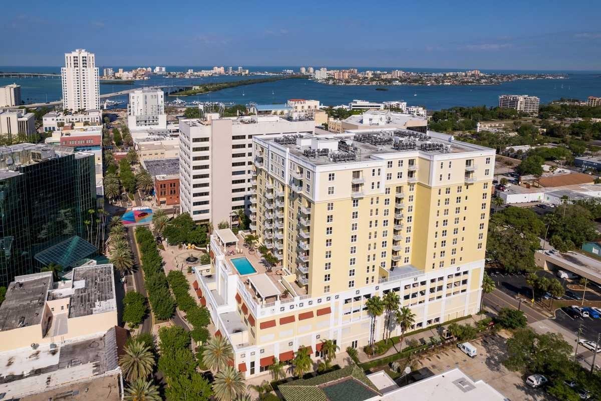628 Cleveland St. #1202, Clearwater, FL 33755
