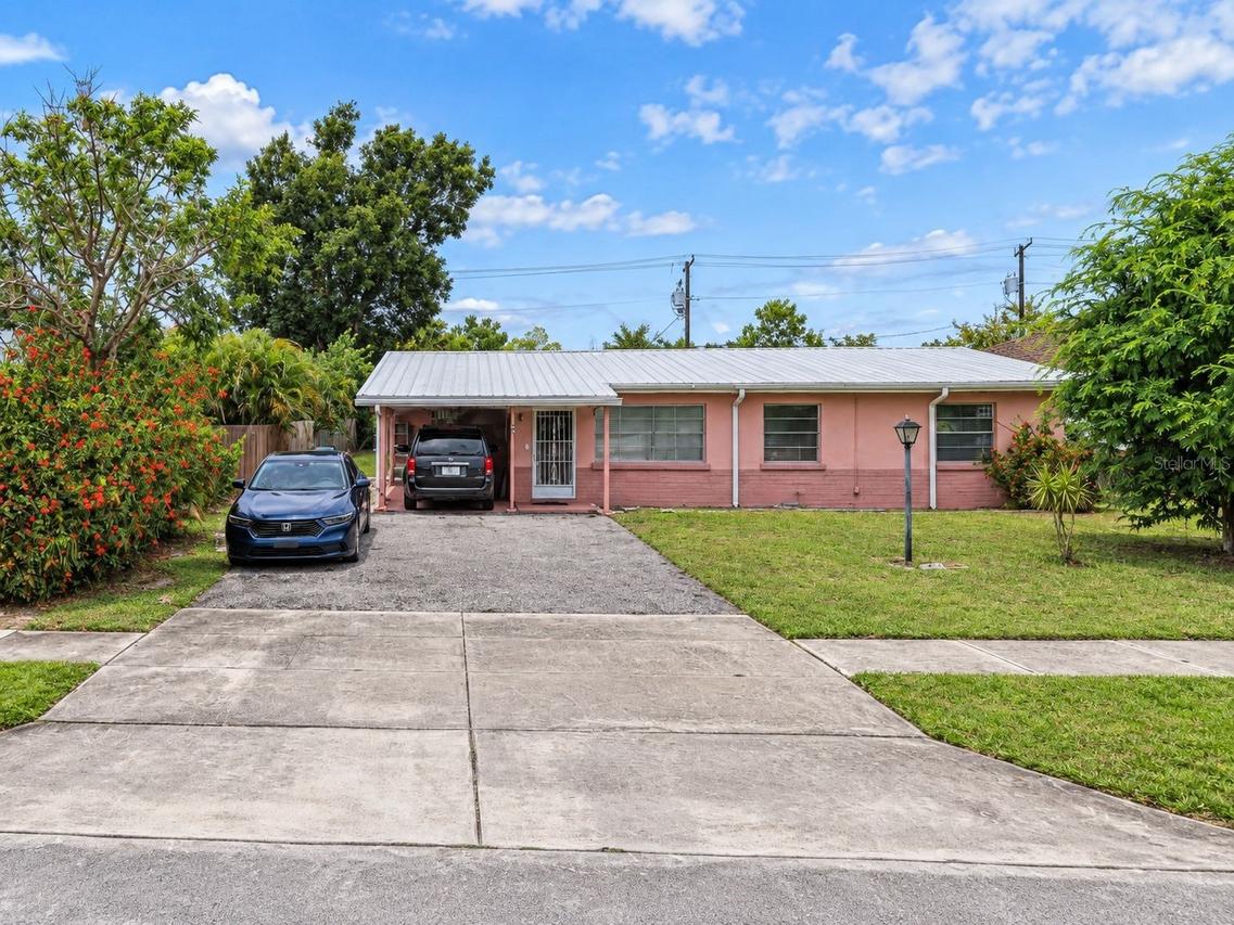 1443 Alhambra Dr., Fort Myers, FL 33901
