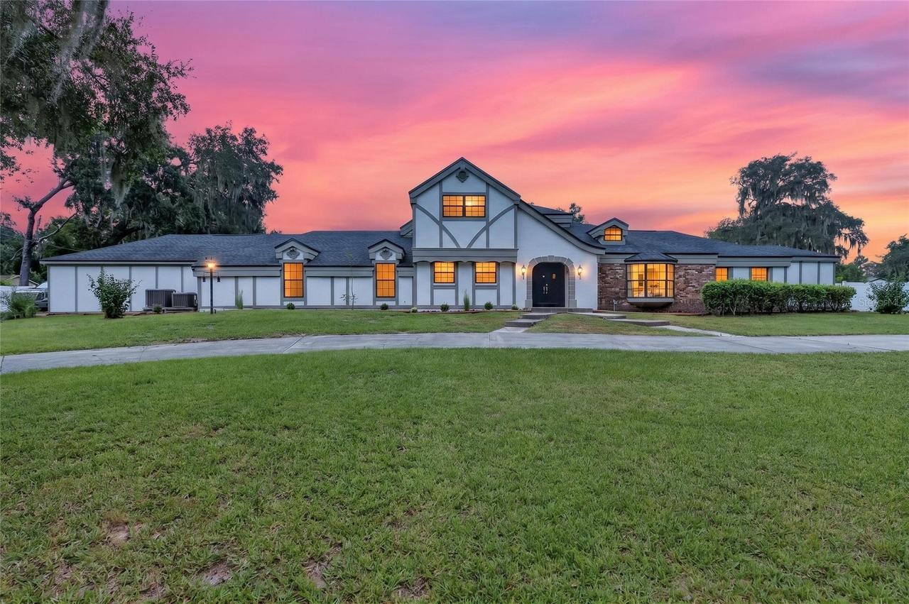 12603 Lake Hills Dr., Riverview, FL 33569