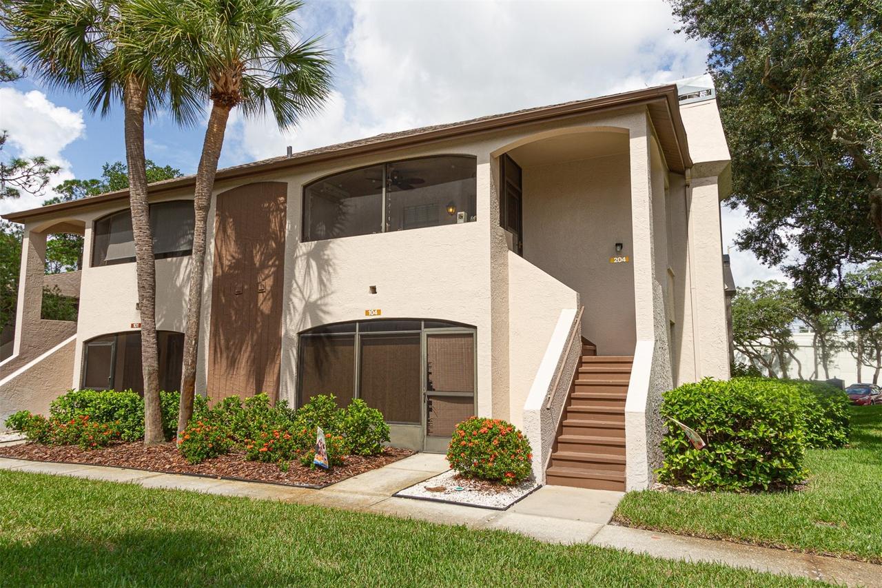 2994 Bonaventure Cir. #204, Palm Harbor, FL 34684