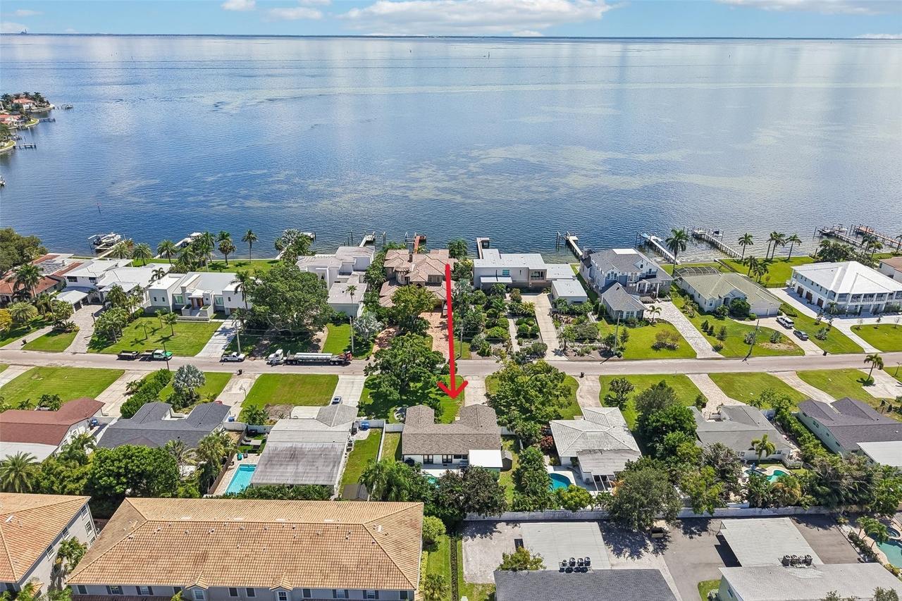 4600 Bayshore Blvd., St Petersburg, FL 33703