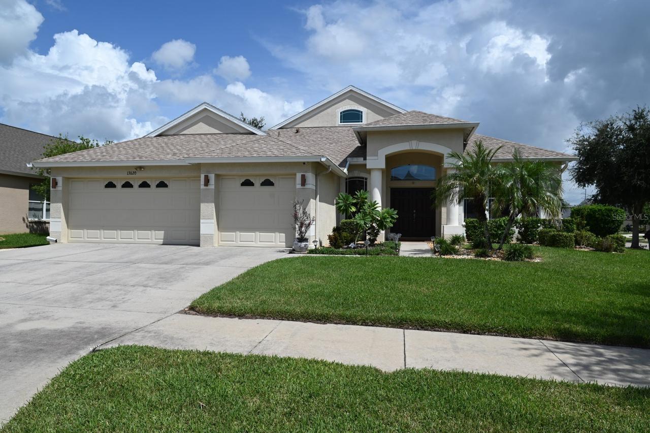13620 Artesa Bell Dr., Riverview, FL 33579