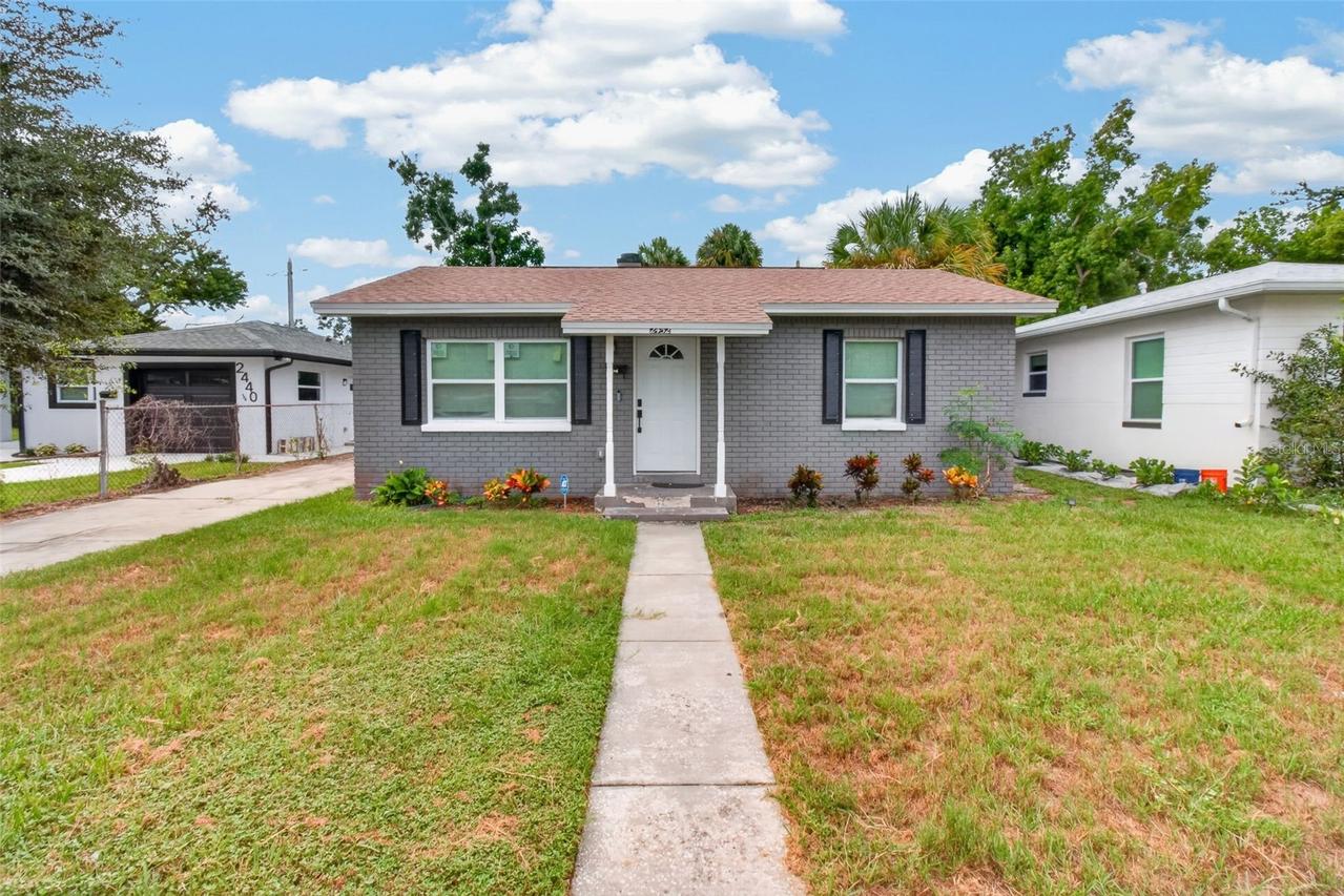 2452 17th Ave., St Petersburg, FL 33712