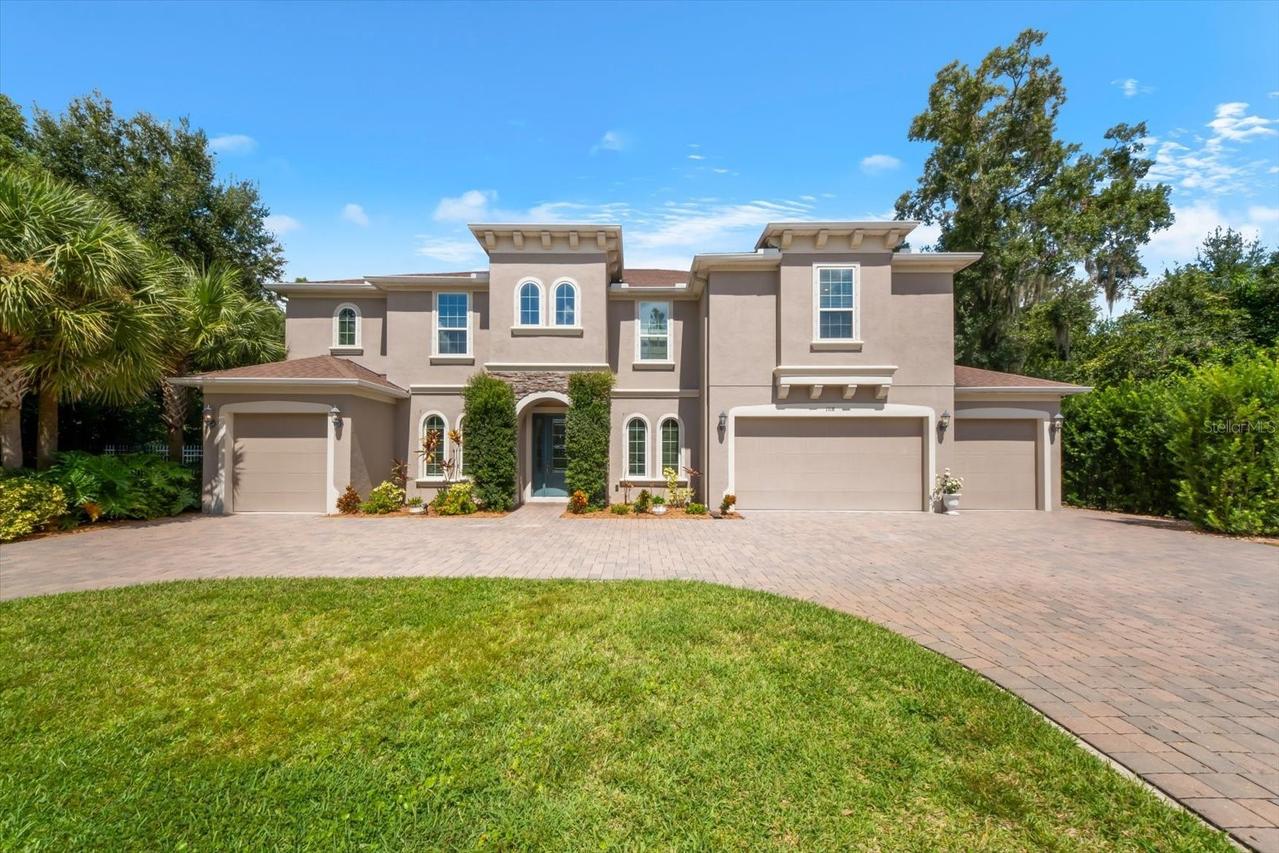 1118 Lake Hanna Dr., Lutz, FL 33549