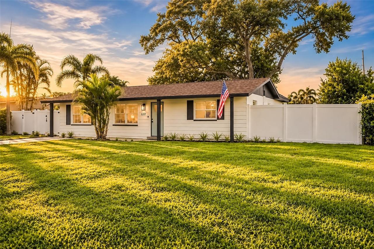 5207 56th Ave., St Petersburg, FL 33709