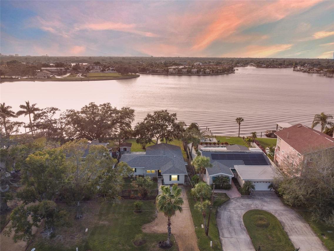3618 Shore Acres Blvd., St Petersburg, FL 33703