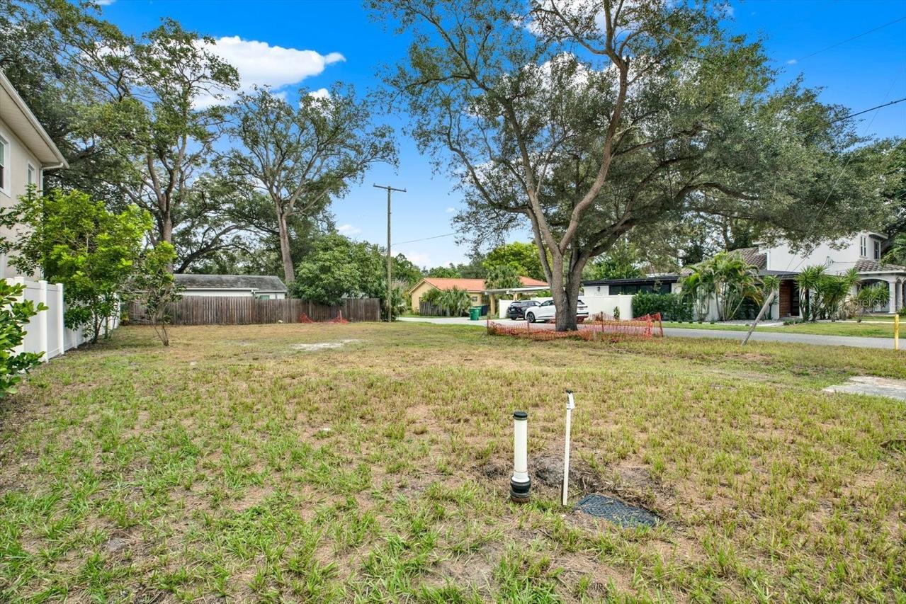 3201 W Fielder St., Tampa, FL 33611