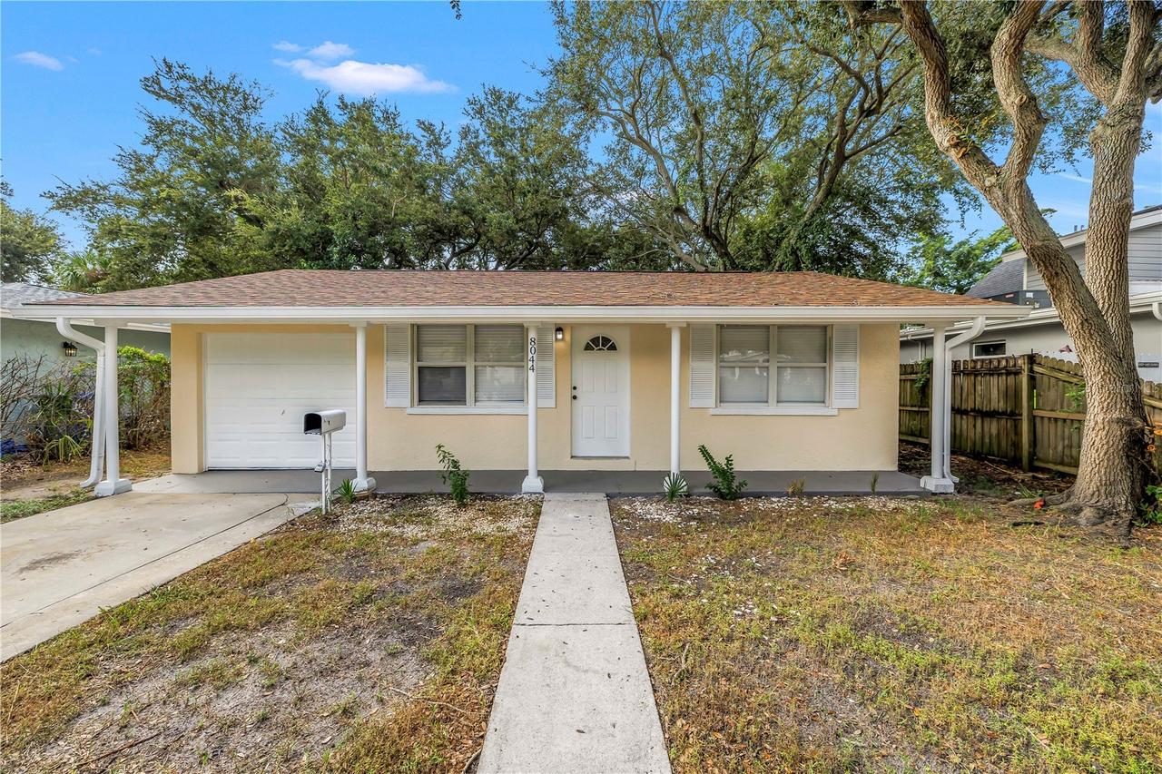 8044 25th Ave., St Petersburg, FL 33710