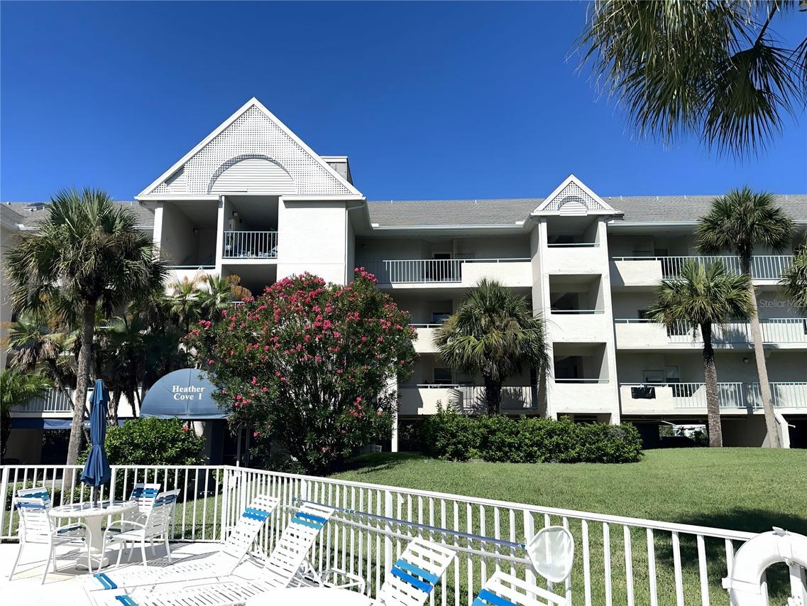 5537 Sea Forest Dr. #304, New Port Richey, FL 34652