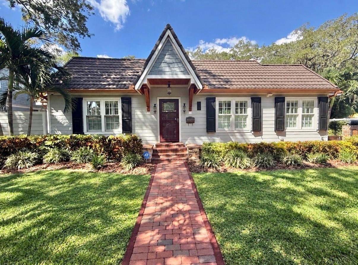 420 Druid Rd., Clearwater, FL 33756