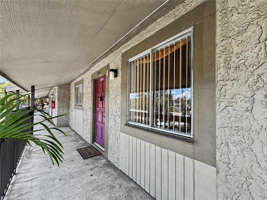 6328 Newtown Cir. #B4, Tampa, FL 33615
