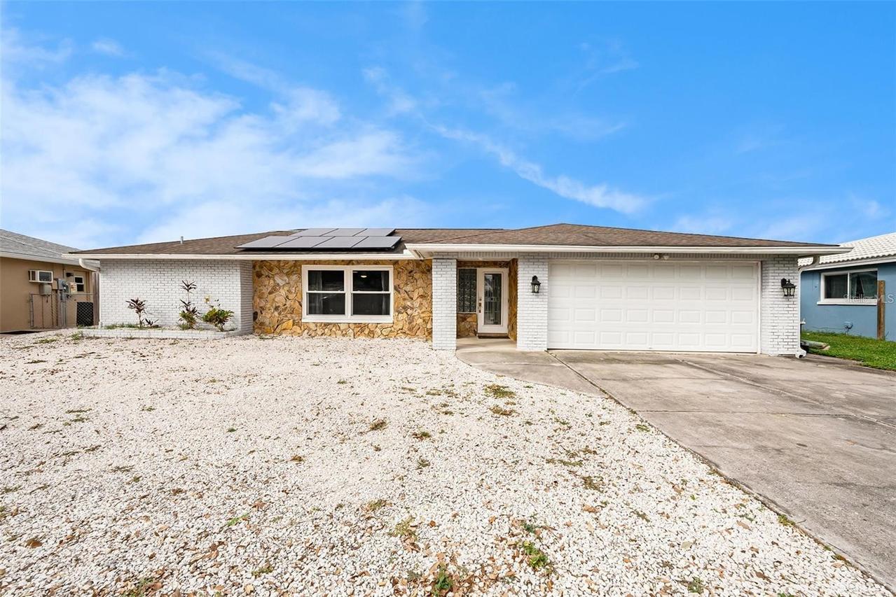 1117 Rushmore Dr., Holiday, FL 34690