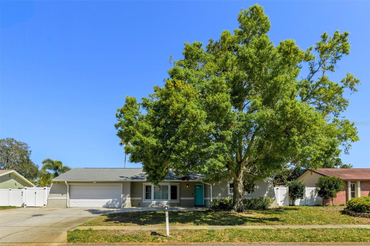 12263 90th Ave., Seminole, FL 33772
