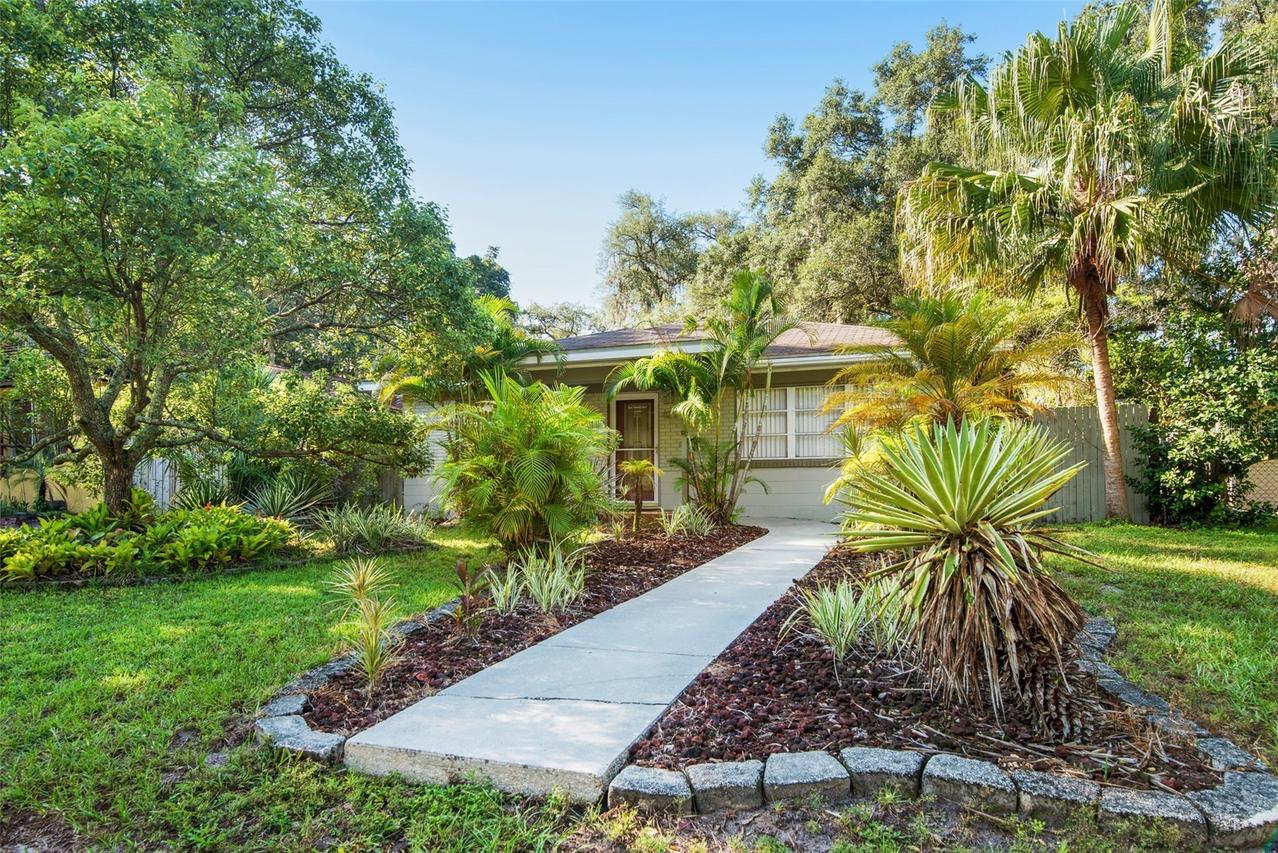 422 W Louisiana Ave., Tampa, FL 33603