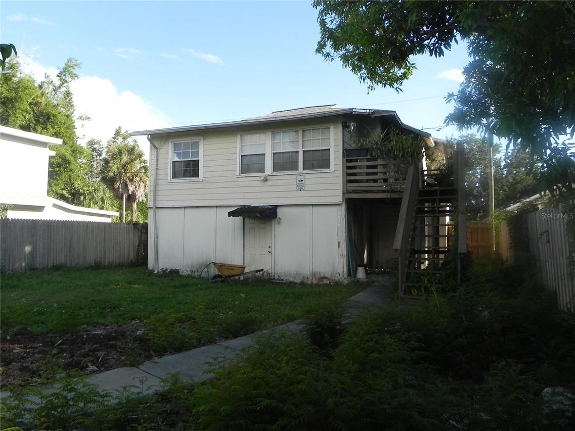 2426 2nd Ave., St Petersburg, FL 33713
