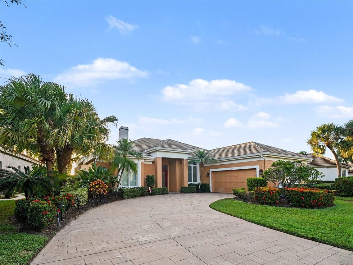 5220 88th St., Bradenton, FL 34211
