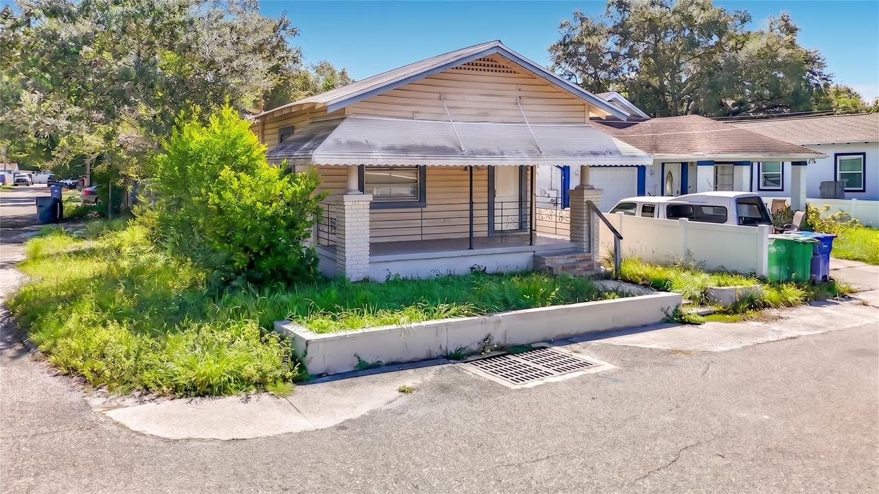 2911 N 24th St., Tampa, FL 33605