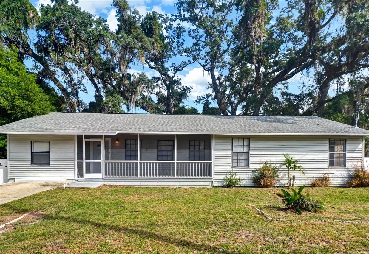 1612 E North Bay St., Tampa, FL 33610