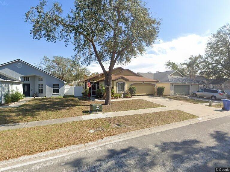10251 Allenwood Dr., Riverview, FL 33569