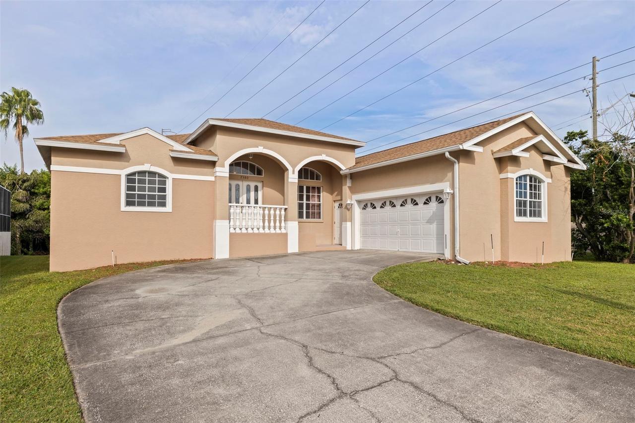 7380 Pebble Beach Ln., Seminole, FL 33777