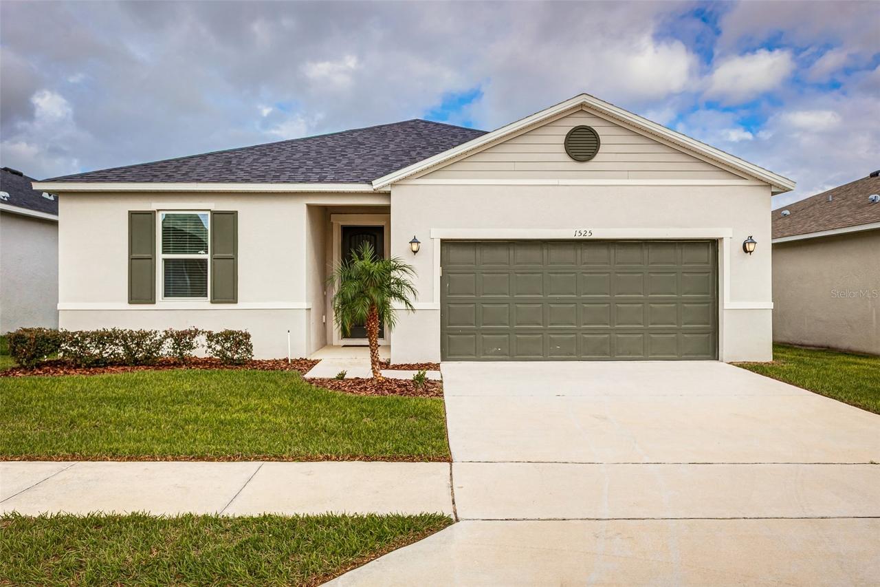 1525 Mattie Pointe Pl., Auburndale, FL 33823