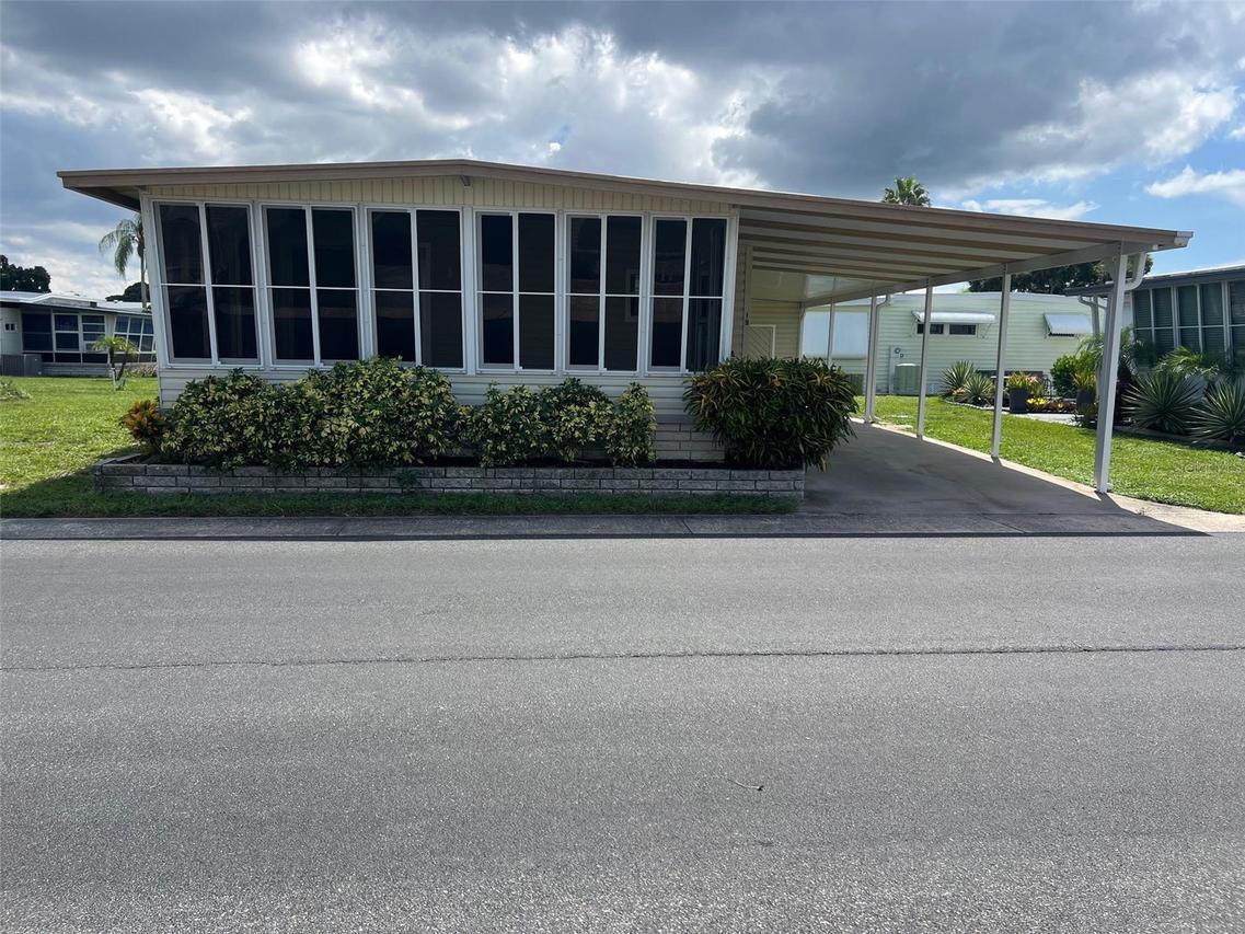 19 Pindo Palm St., Largo, FL 33770