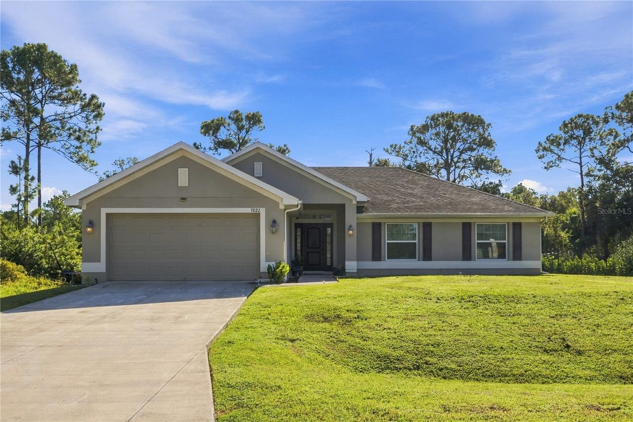 1822 Yoakum St., Lehigh Acres, FL 33972