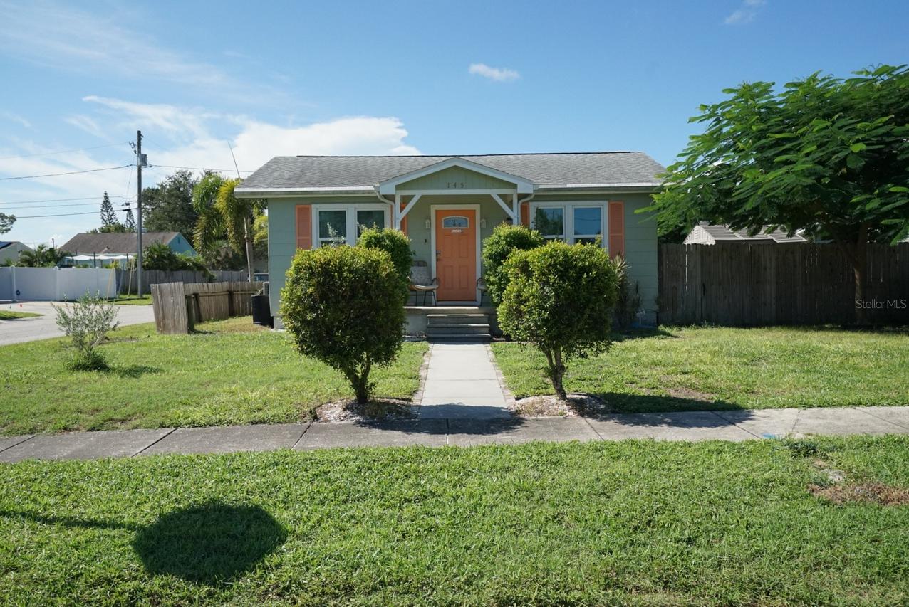 145 NE Lincoln Cir., St Petersburg, FL 33702