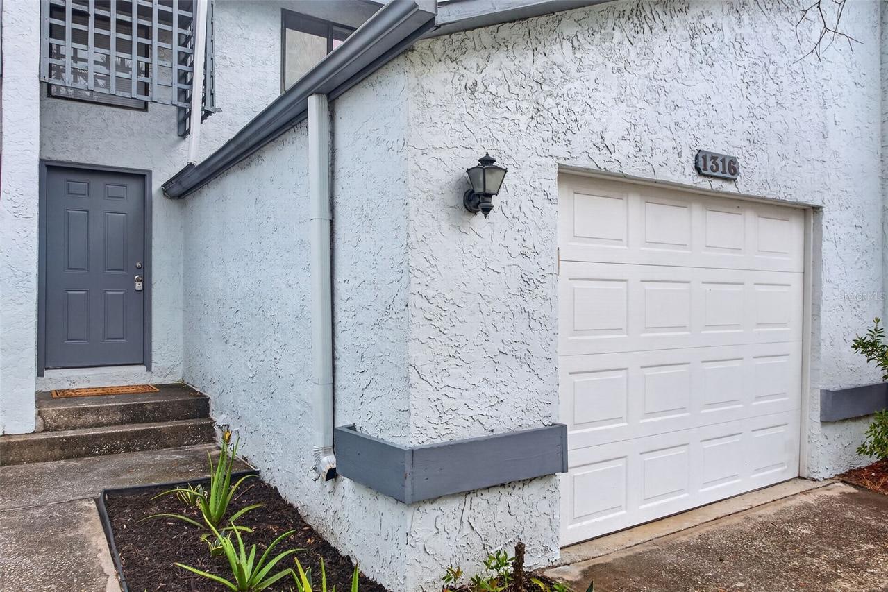 1316 Mountainview Ct., Tampa, FL 33612
