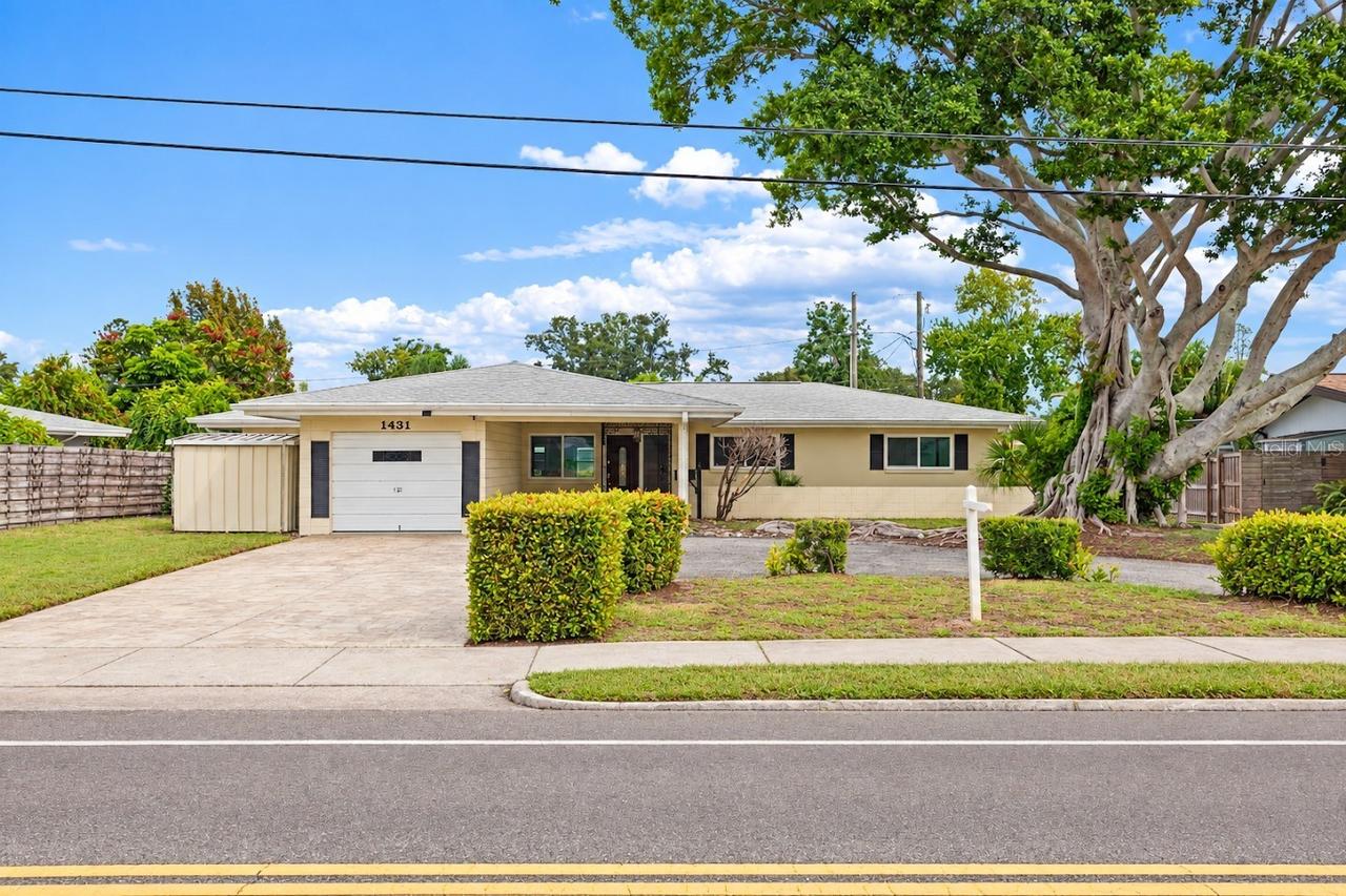 1431 Pinellas Point Dr., St Petersburg, FL 33705