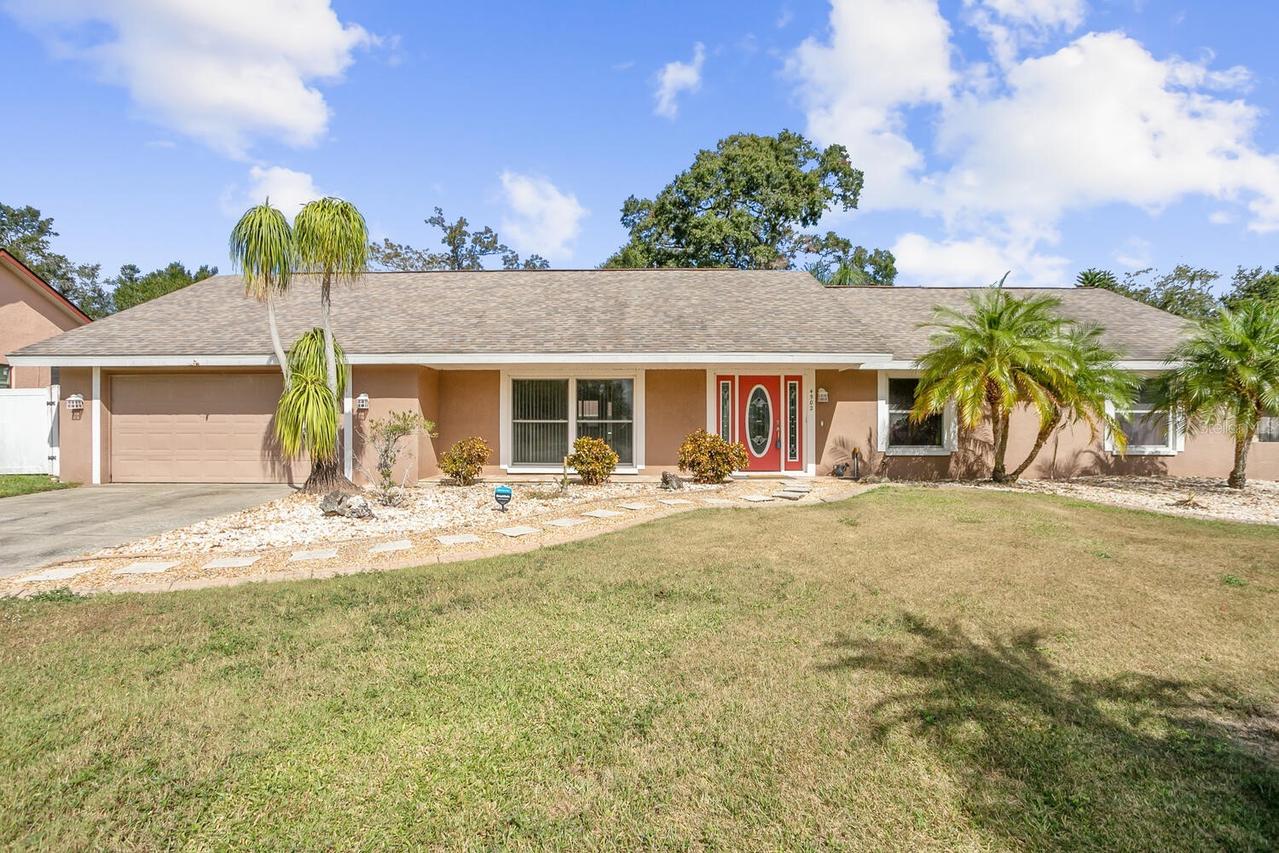 4502 Mohican Tr., Valrico, FL 33594