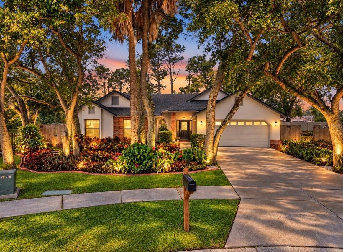2216 Lake Bay Way, Brandon, FL 33511
