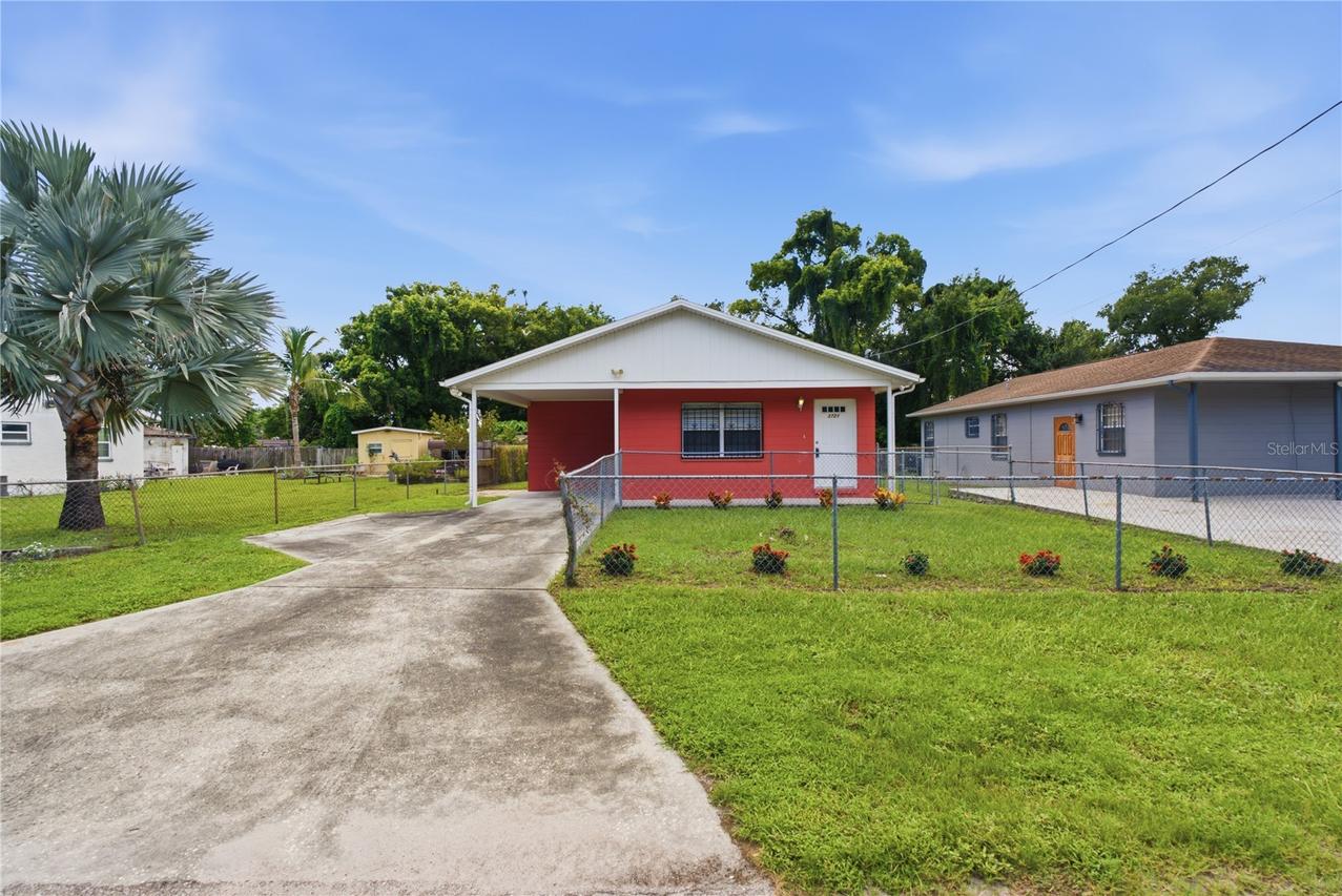 3721 E North Bay St., Tampa, FL 33610