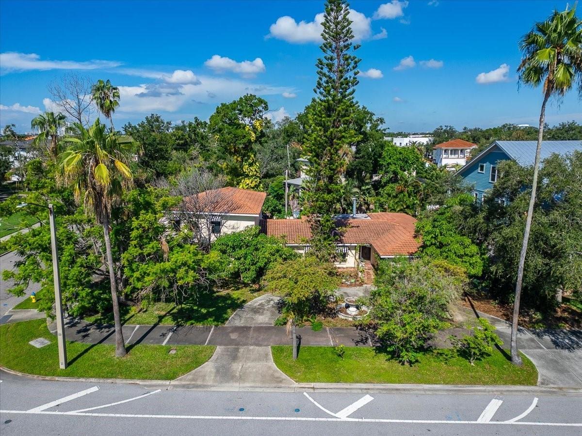 114 W Davis Blvd., Tampa, FL 33606