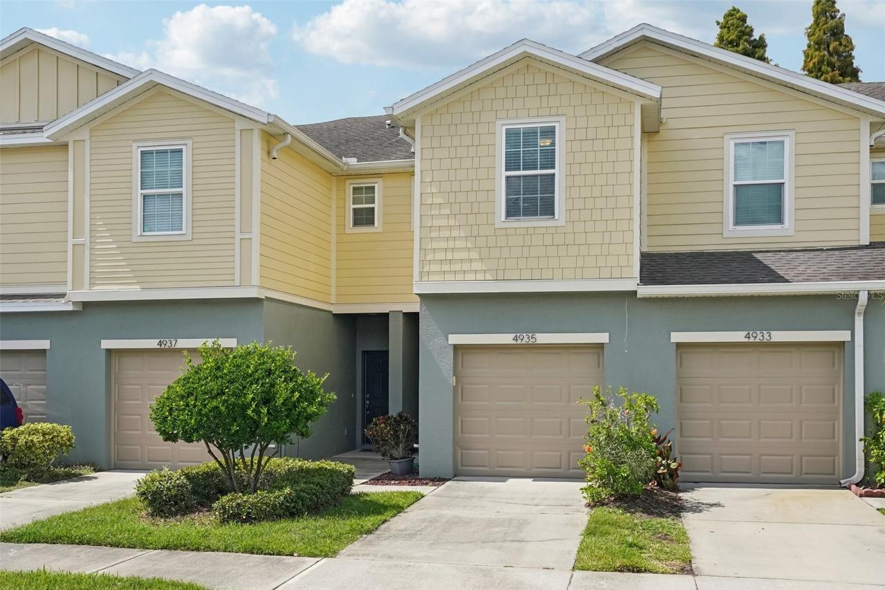 4935 White Sanderling Ct., Tampa, FL 33619