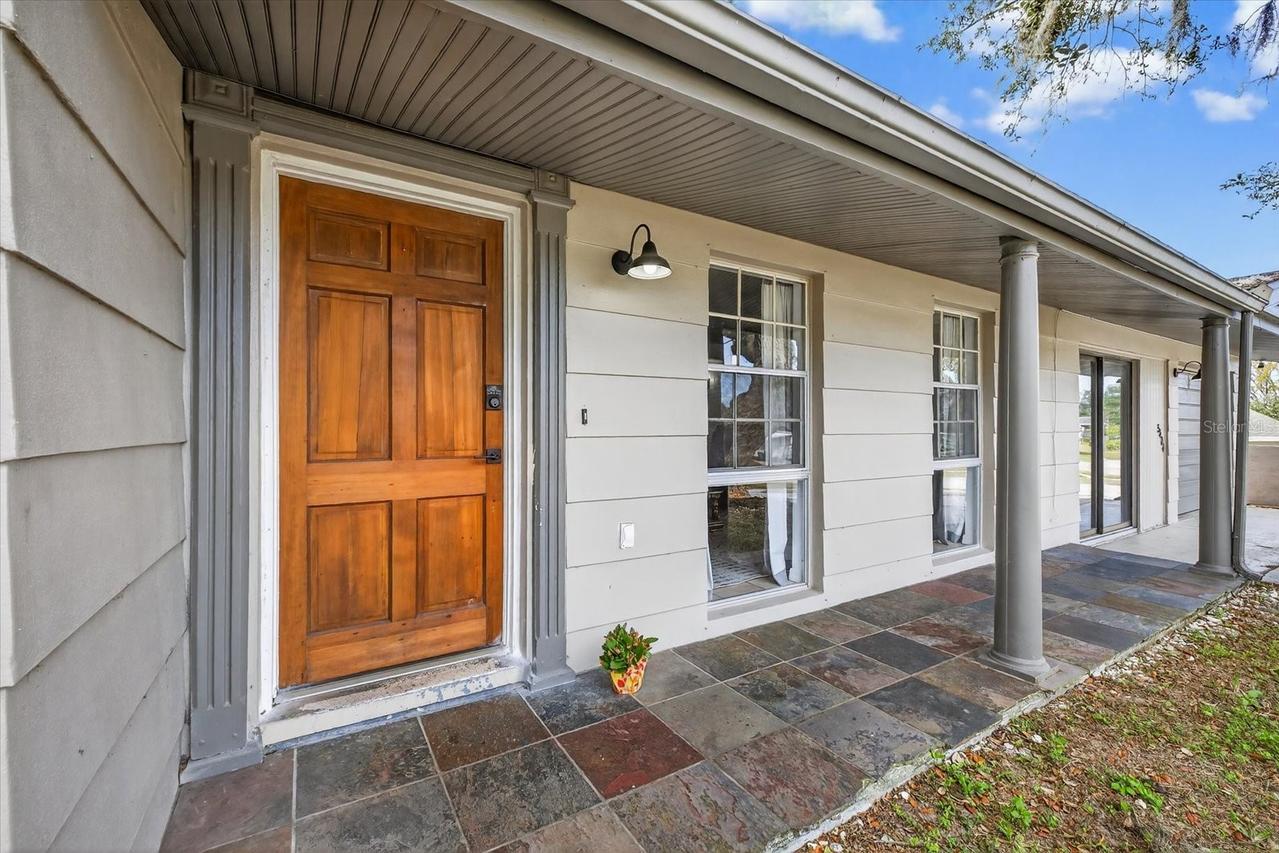 5404 Front Dr., Holiday, FL 34690