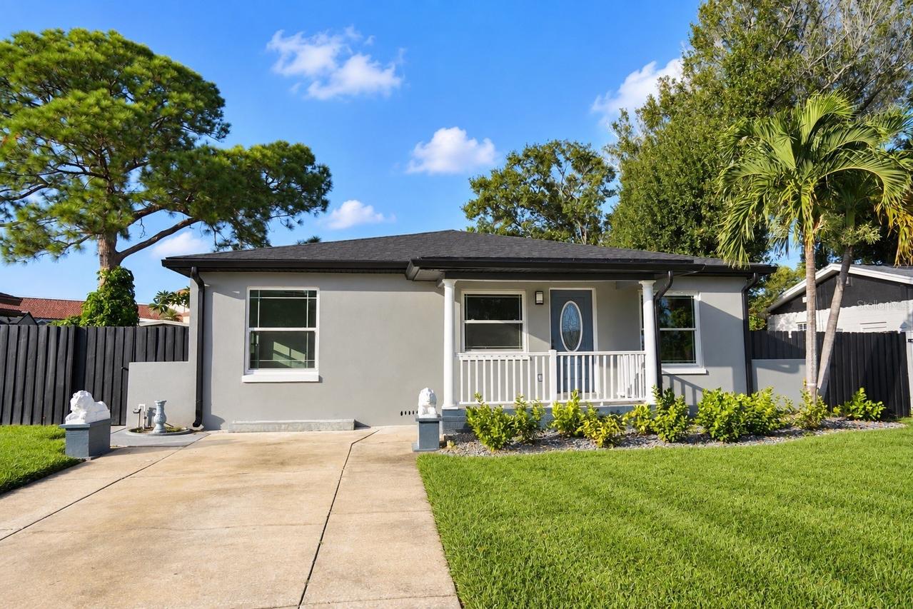 5817 Dartmouth Ave., St Petersburg, FL 33710