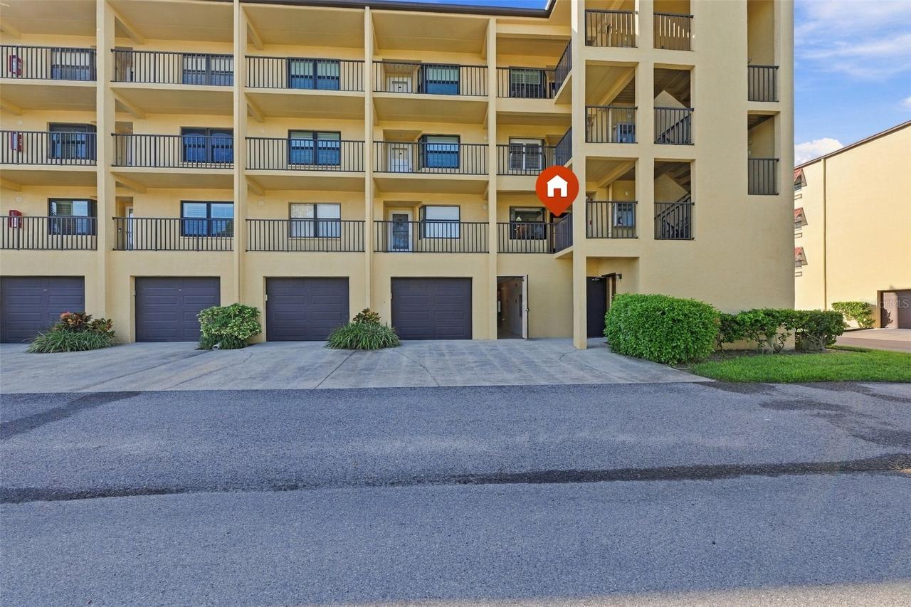 5817 Park St. #212, St Petersburg, FL 33709