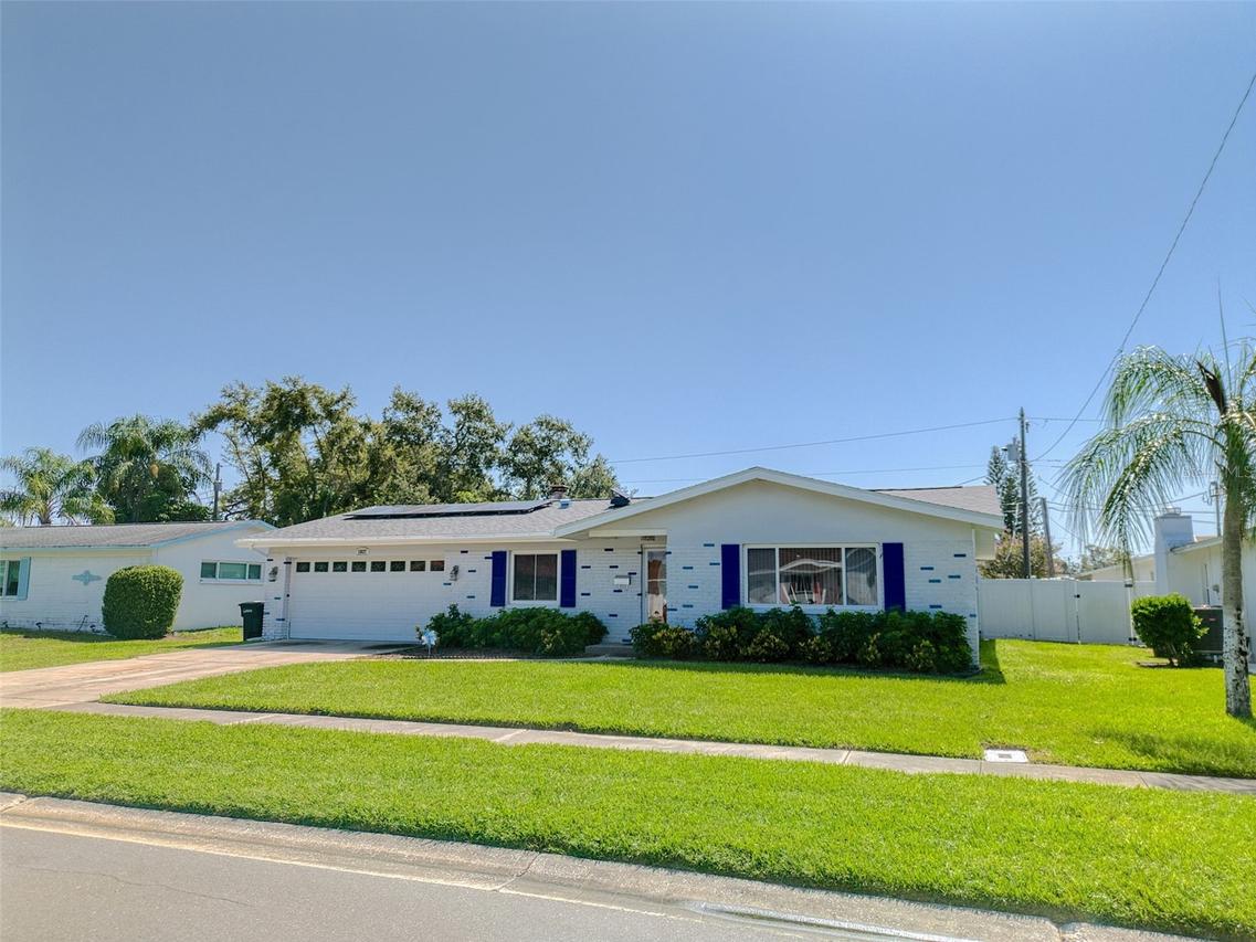 1837 Princeton Dr., Clearwater, FL 33765