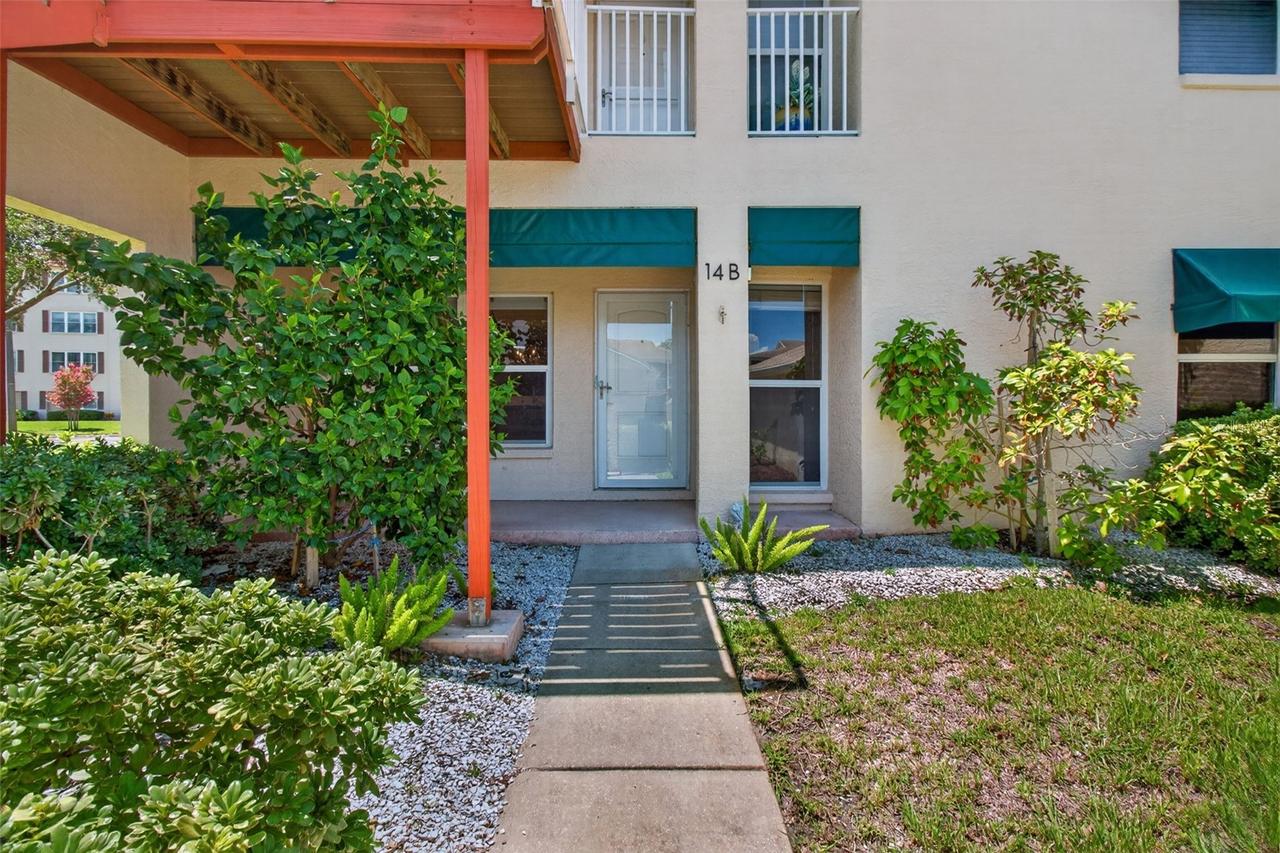6330 99th Way #14B, St Petersburg, FL 33708