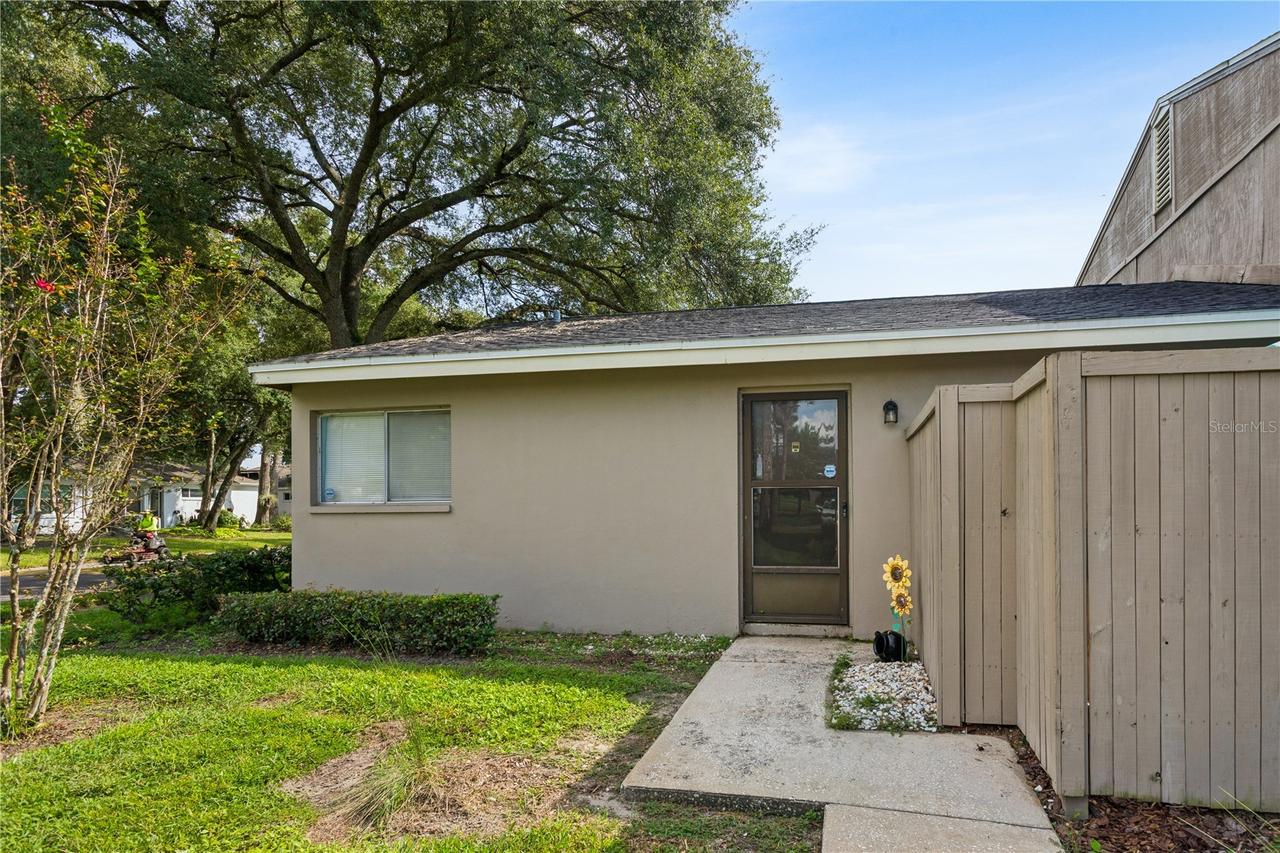 7920 N Tangerine Dr. #265, Temple Terrace, FL 33637