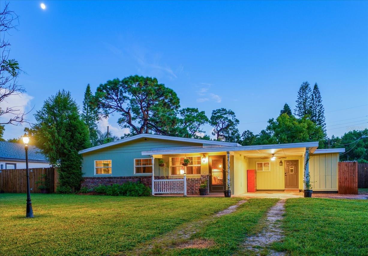 1907 Lakewood Dr., Clearwater, FL 33763