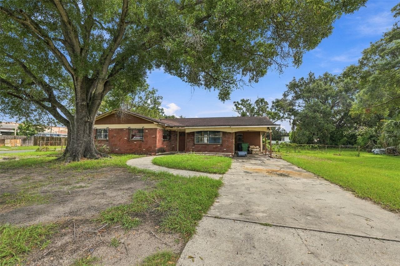 2709 N Lincoln Ave., Tampa, FL 33607