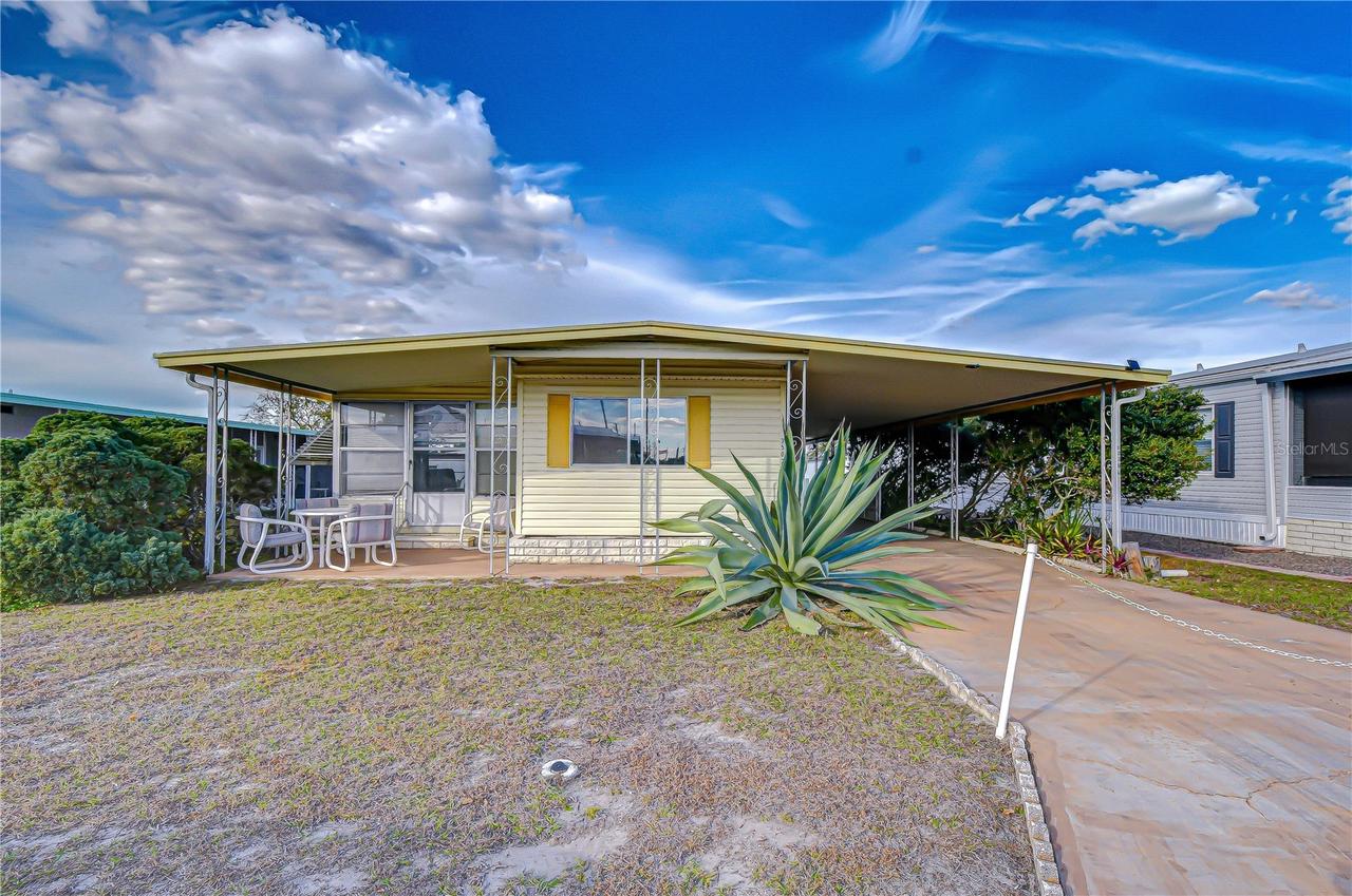 35023 Zephyr Shores Dr., Zephyrhills, FL 33541