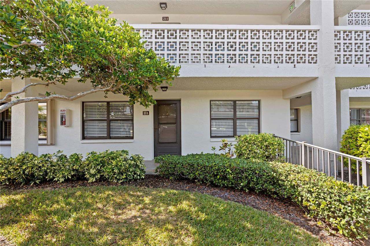 4910 Bay St. #111, St Petersburg, FL 33703